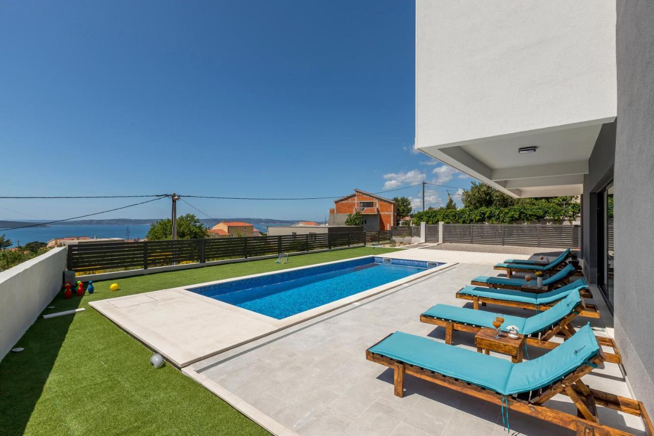 Luxury Villa La Nonna Ana - Heated Pool, Sea View, Near Split Kaštela Exterior foto